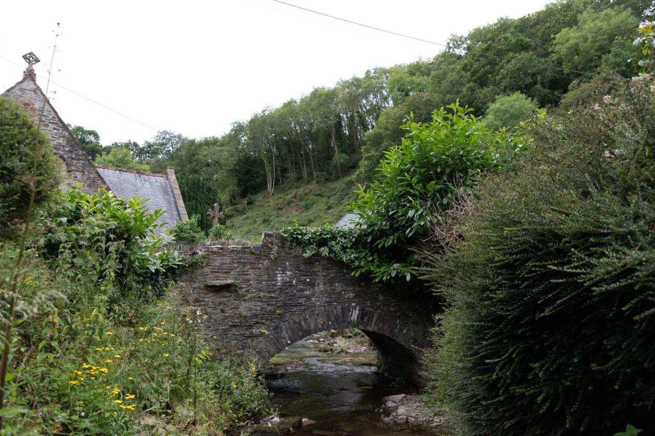 A Superb Bijou Retreat With Jacuzzi Near An Excellent Village Pub Yelverton Exterior foto