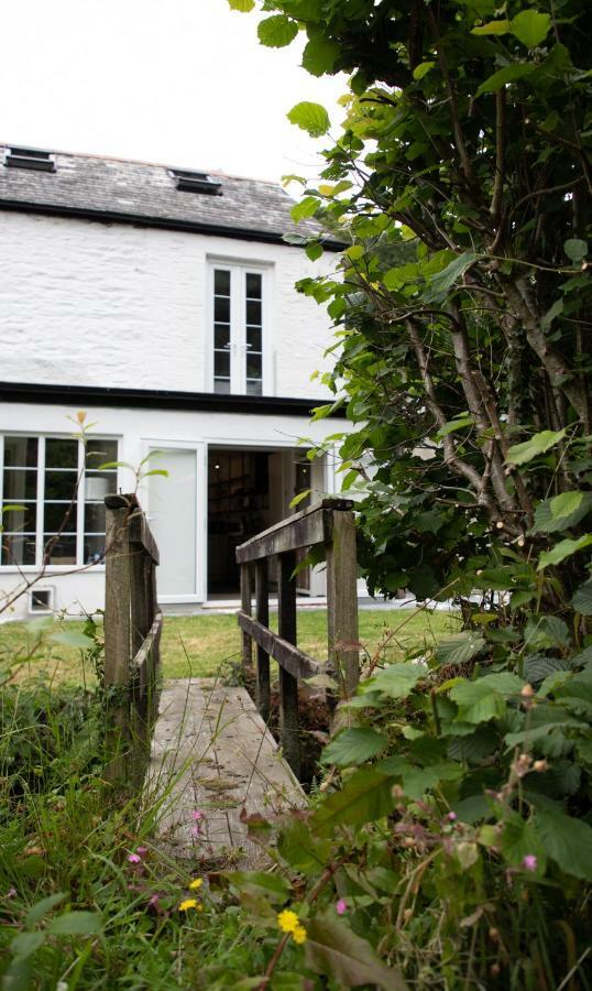 A Superb Bijou Retreat With Jacuzzi Near An Excellent Village Pub Yelverton Exterior foto
